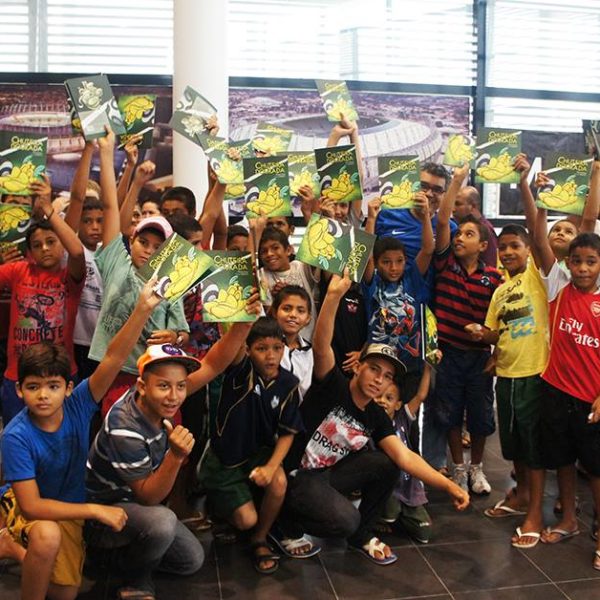Lançamento do livro CHUTEIRA DOURADA na Arena Castelão